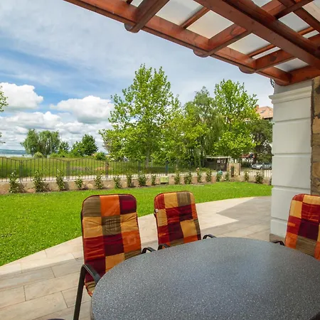 Levendula * بالاتونوشود